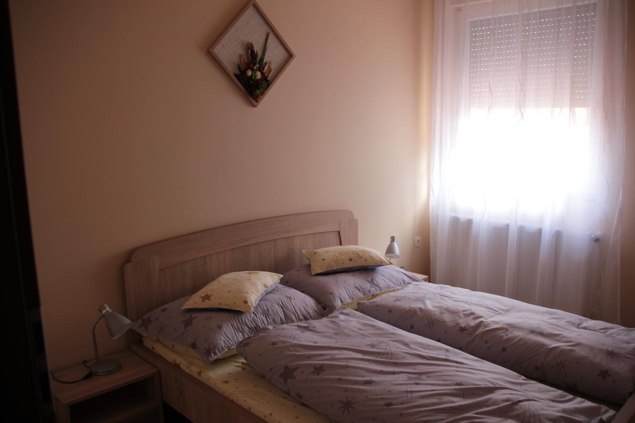 Imola Es Andrea Apartmanhaz 2 Hajdúszoboszló Exterior foto