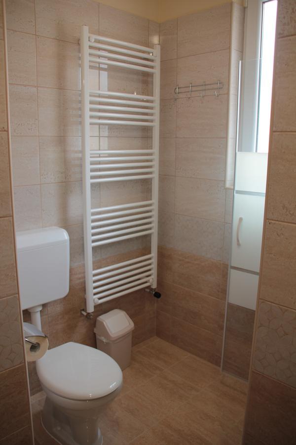 Imola Es Andrea Apartmanhaz 2 Hajdúszoboszló Exterior foto