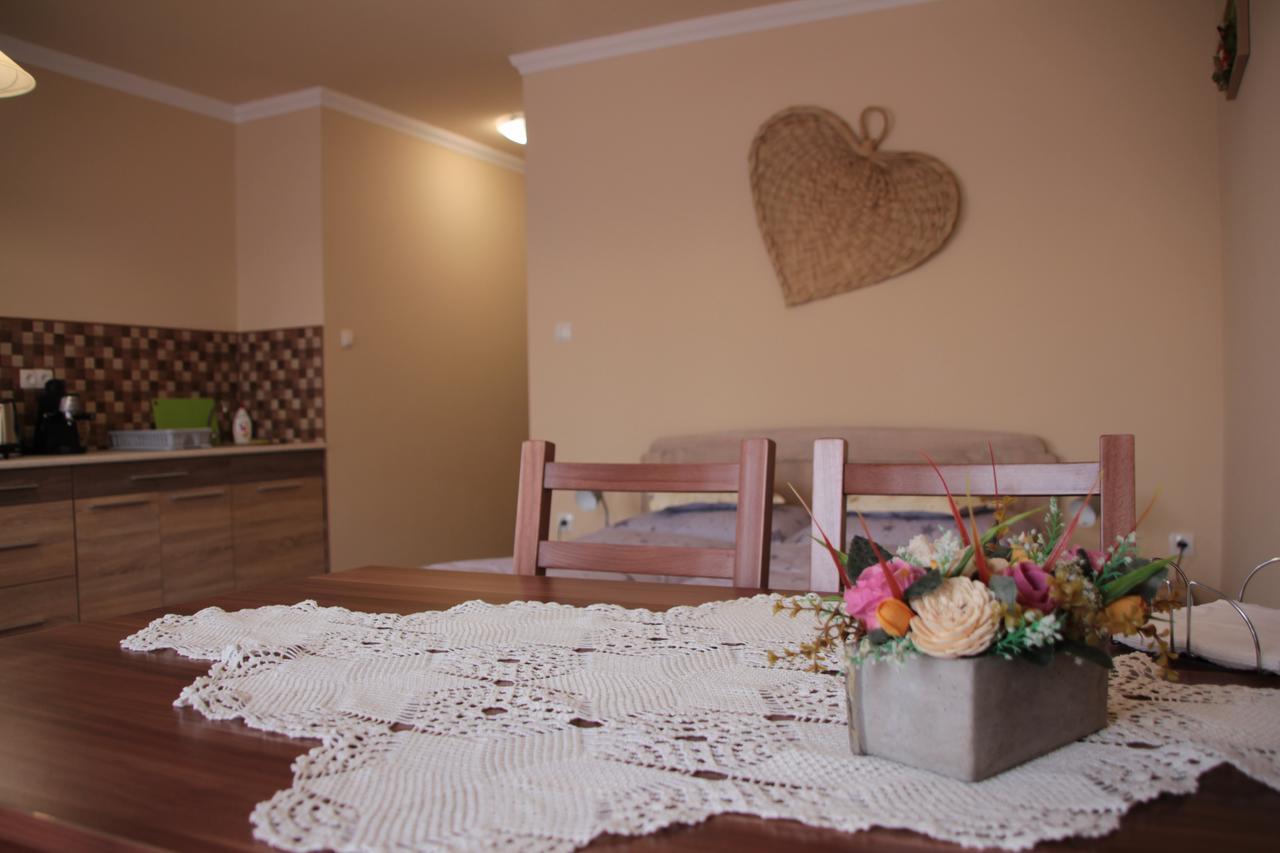 Imola Es Andrea Apartmanhaz 2 Hajdúszoboszló Exterior foto