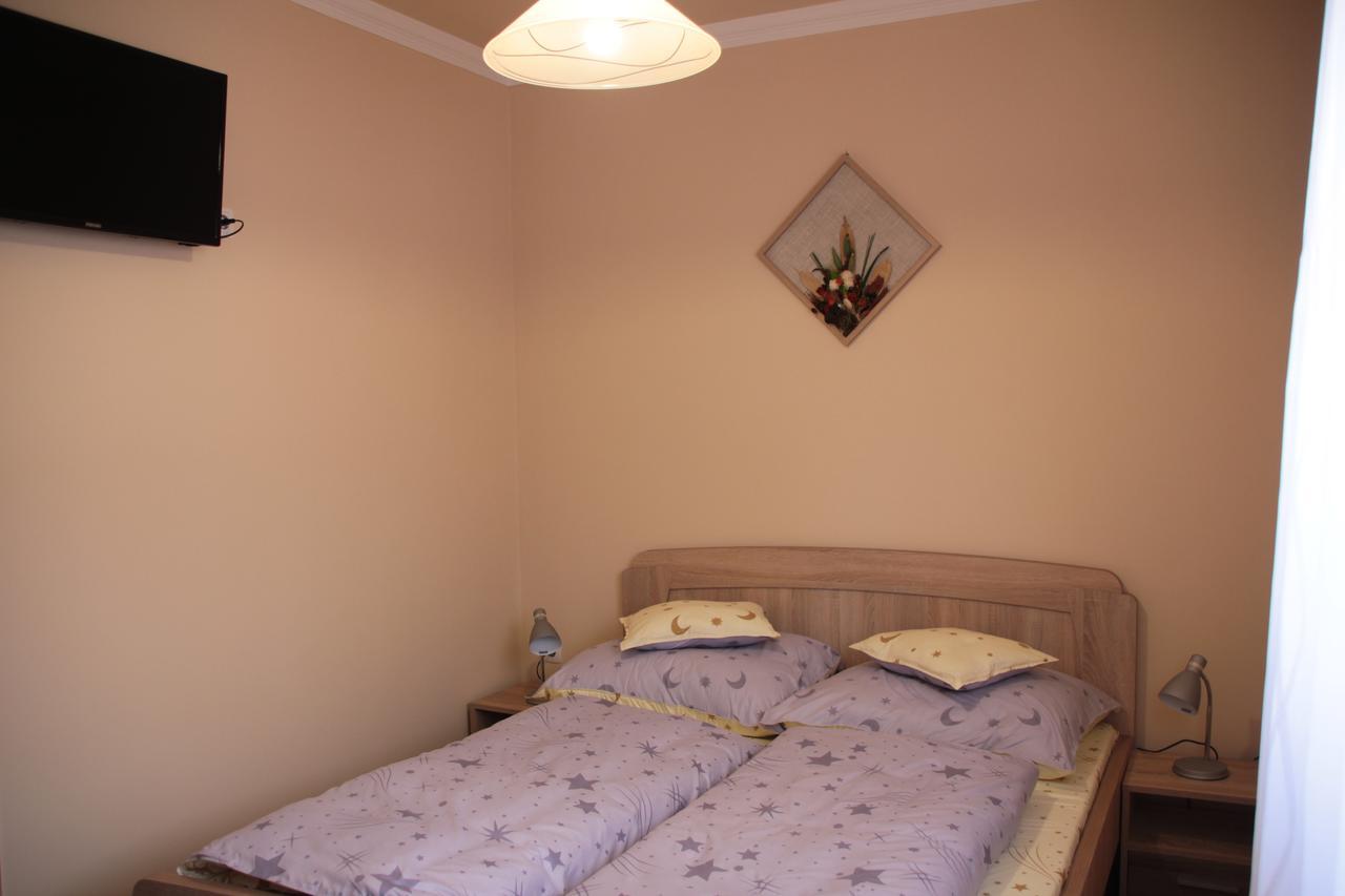 Imola Es Andrea Apartmanhaz 2 Hajdúszoboszló Exterior foto