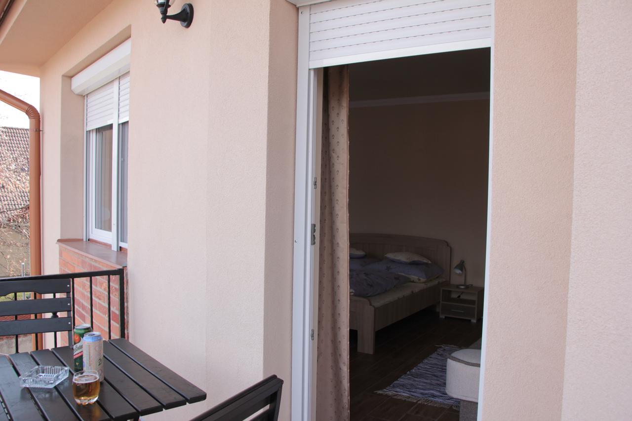 Imola Es Andrea Apartmanhaz 2 Hajdúszoboszló Exterior foto