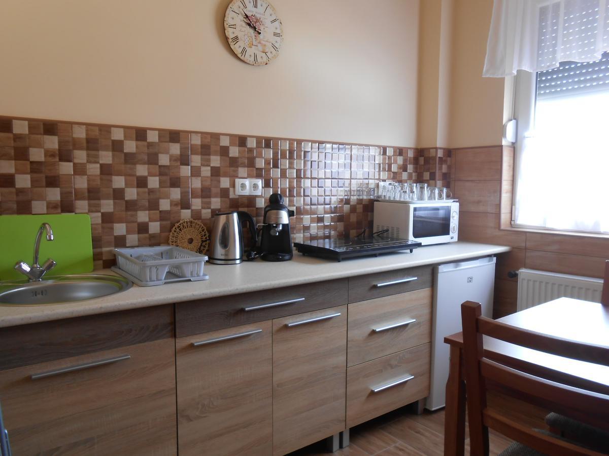 Imola Es Andrea Apartmanhaz 2 Hajdúszoboszló Exterior foto