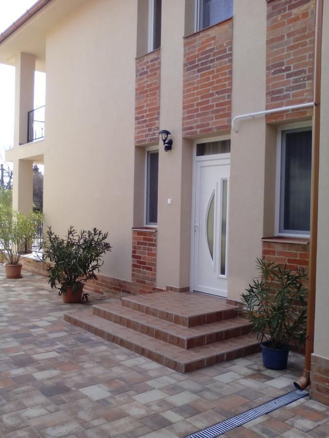 Imola Es Andrea Apartmanhaz 2 Hajdúszoboszló Exterior foto