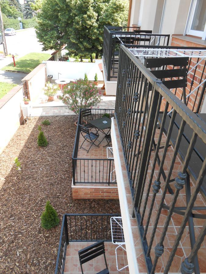 Imola Es Andrea Apartmanhaz 2 Hajdúszoboszló Exterior foto